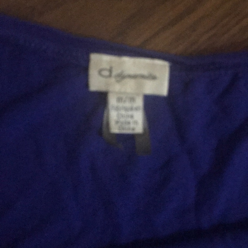 Top - Picture 2 of 2